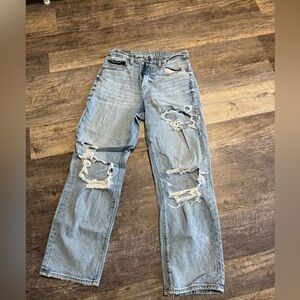 American Eagle mom jeans